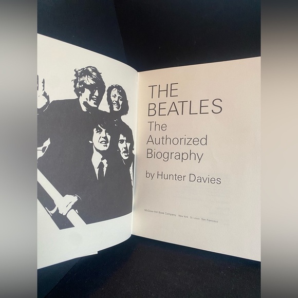 The Beatles Authorized Biography by Hunter Davies First Edition Third Print 1968 - Picture 5 of 6